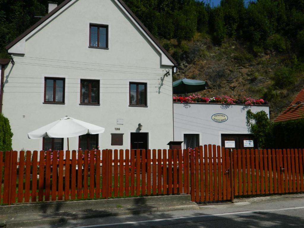 Penzion Sv. Duch Cesky Krumlov Exterior photo